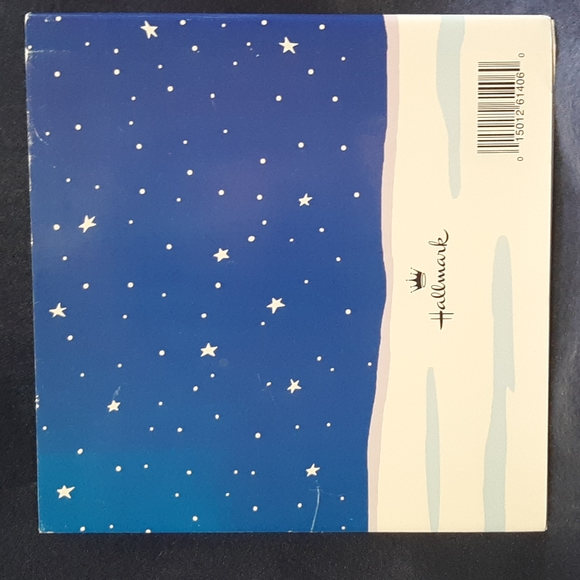 🎁Collectible Peanuts Book - Picture 2 of 6